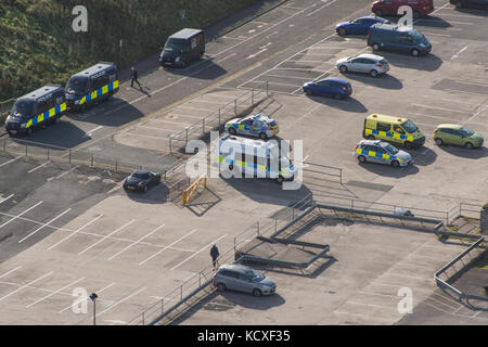Blackpool stazione di polizia del parcheggio, bonny street. riot per furgoni e per autovetture panda. Foto Stock