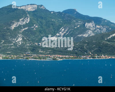 A Torbole sul lago di garda italia Foto Stock