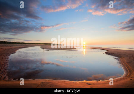 Stanhope beach, Prince Edward Island National Park, Canada, tramonto, tidal creek Foto Stock