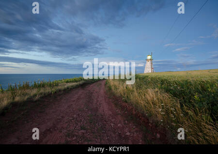 Tryon del capo faro, cape tryon, Prince Edward Island, Canada, strada sterrata, oceano, golfo di St Lawrence Foto Stock