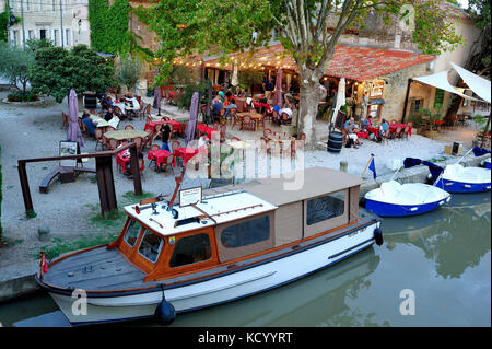 Ristorante l'o a la Bouche, le Somail, dipartimento Aude, Languedoc-Roussillon, Francia Foto Stock