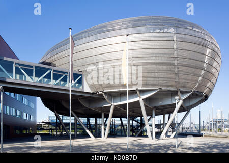 Pianeta m di Bertelsmann AG al World Expo 2000, oggi utilizzati da hannover università di scienze applicate, Hannover, Bassa Sassonia Foto Stock