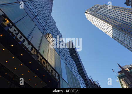 NEW YORK CITY, USA, 10 settembre 2017 : Trump Tower, un grattacielo a 58 piani nel centro di Manhattan. Trump Tower funge da quartier generale per Trump Foto Stock