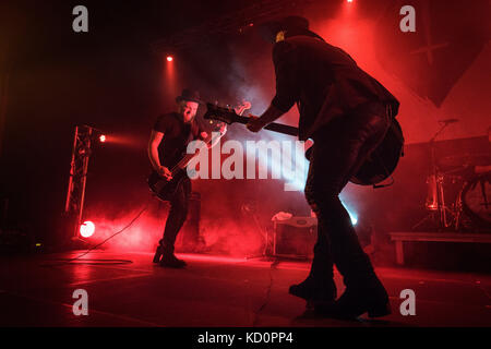 Lodz, Polonia. 07 ott 2017. me e che l uomo collaborazione nergal, john porter, Matteo bassoli e Lukas kumanski eseguita la vita in wytwornia credito: stanislaw wadas/alamy live news Foto Stock