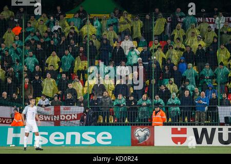 Vilnius, Lituania. 8 Ott, 2017. tifosi inglesi durante la Coppa del Mondo FIFA 2018 qualifica del gruppo f corrispondenza tra la Lituania e Inghilterra a lff stadium dell'8 ottobre 2017 a Vilnius, in Lituania. Credito: immagini di phc/alamy live news Foto Stock