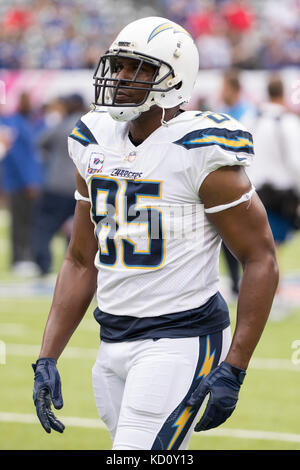 Ottobre 8, 2017, Los Angeles Chargers estremità strette Antonio Gates (85) si affaccia sulla prima del gioco di NFL tra il Los Angeles Chargers e New York Giants a MetLife Stadium di East Rutherford, New Jersey. Il caricabatterie ha vinto 27-22. Christopher Szagola/CSM Foto Stock