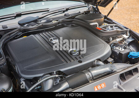 2013Mercedes Benz classe c250 CDI wagon carro auto in grigio tenorite parcheggiato a Sydney Foto Stock