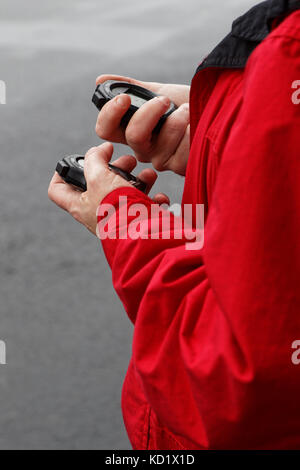 MAGNY-COURS, FRANCIA, 1 Luglio 2017 : Prendendo volte. Il primo storico francese Grand Prix avviene a Magny-Cours con un sacco di antico sport e per Foto Stock