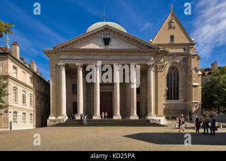 La Svizzera Ginevra ingresso al San Pierre Duomo, la cattedrale appartiene alla Chiesa riformata protestante di Ginevra. Foto Stock