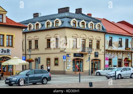 OLKUSZ, POLONIA - 13 AGOSTO 2017: Splendido mercato a Olkusz Town, Polonia. Foto Stock