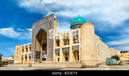 Mir-ho arab madrasa in poi kalyan complesso in bukhara, Uzbekistan Foto Stock