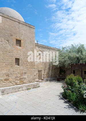 Il Palazzo degli Shirvanshah è un palazzo del XV secolo, situato in innner baku, costruito dalla shirvanshahs e descritto dall'UNESCO come "uno di la perla Foto Stock