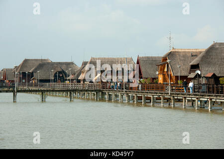 Ungarn, Westungarn, Fertörakos (Kroisbach) am Neusiedler See Foto Stock