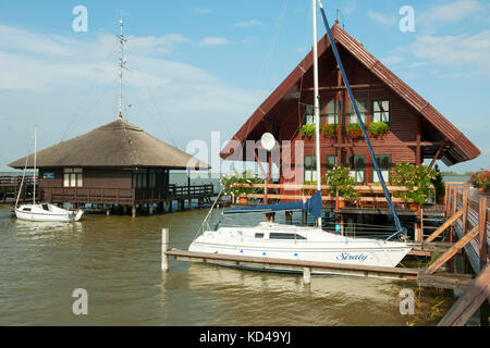 Ungarn, Westungarn, Fertörakos (Kroisbach) am Neusiedler See Foto Stock