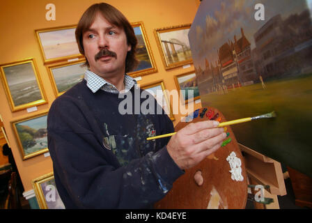 Jack Russell pittura presso la sua galleria in chipping sodbury Foto Stock