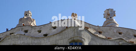 La Pedrera Casa Milà da architetto Antoni Gaudí barcellona catalogna Spagna Foto Stock