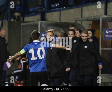 Lurgan, Irlanda del Nord, Regno Unito. 10 ottobre, 2017. 2019 UEFA Under 21 Qualificatore del campionato - Gruppo 2 - Irlanda del Nord 4 Estonia 2. Rauno Sappinen (10) celebra il suo obiettivo per l'Estonia. Credito: David Hunter/Alamy Live News Foto Stock