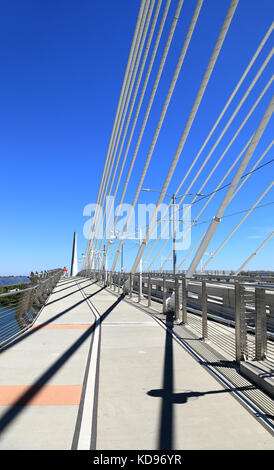 Tilikum Bridge crossing, Portland (Oregon) Foto Stock