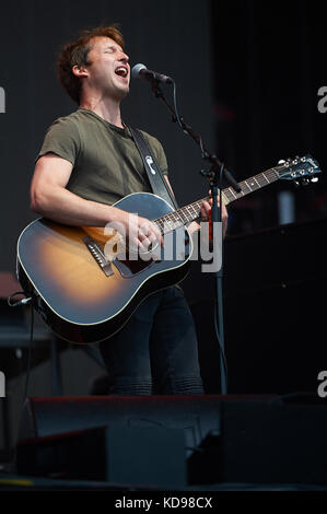 James Blunt sul palco durante BBC radio 2 Live in Hyde Park con: James Blunt Where: London, United Kingdom When: 10 Set 2017 Credit: Alan West/WENN.com Foto Stock