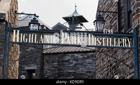 Highland Park Distillery, Kirkwall, Orkney, Scozia, Regno Unito Foto Stock