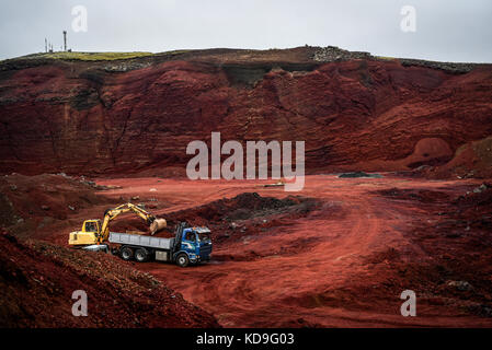 Miniera di pietra di pietra rossa in Islanda. Foto Stock