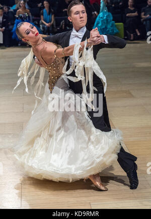 Brentwood, Essex, 11 ottobre 2017 la sala da ballo internazionale campionati a international hall brentwood. Credito: Ian Davidson/alamy live news Foto Stock