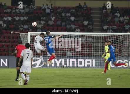 Guwahati, Assam, India. 11 ottobre 2017. Momenti della partita del gruppo e della Coppa del mondo FIFA U-17 tra Francia e Giappone. In una partita del gruppo e della Coppa del mondo FIFA U-17, la Francia ha battuto il Giappone 2-0 per avanzare alla fase a eliminazione diretta della Coppa del mondo FIFA U-17 all'Indira Gandhi Athletic Stadium, Guwahati, India. Questa fu HondurasÃ¢â‚¬â„¢ la più grande vittoria nella Coppa del mondo U-17 dal loro debutto nel 2007. Crediti: Vikramjit Kakati/ZUMA Wire/Alamy Live News Foto Stock