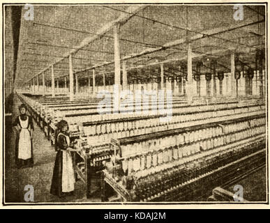 All'interno di un Lancashire (UK) mulino di cotone nel 1914. Foto Stock
