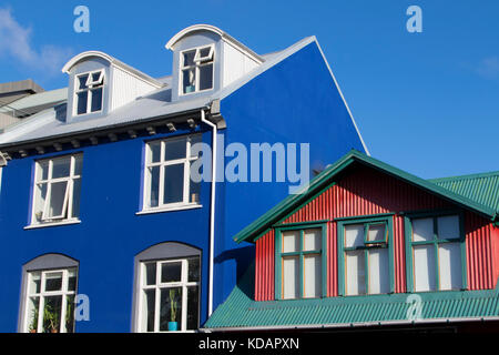 Edifici colorati a Reykjavik, Islanda Foto Stock