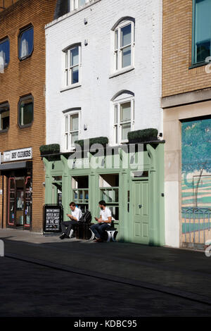 Four Corners Cafe in Lower Marsh, Waterloo, Londra, Regno Unito Foto Stock