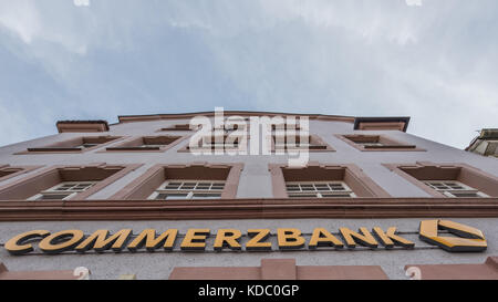 Aktuelles Thema, Wirtschaft, Deutschland, Rheinland-Pfalz, Speyer, Maxililianstrasse, ottobre 12. Blick auf eine filiale der Commerzbank. (Foto di UL Foto Stock