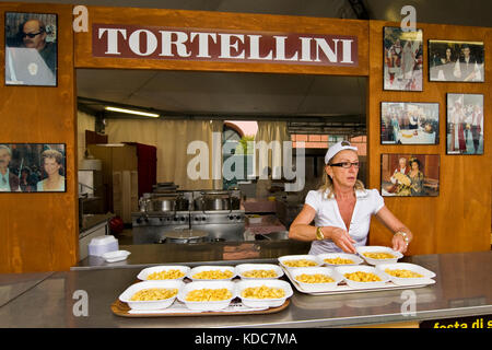 Cucina emiliana, castelfranco emilia, emilia romagna, italia Foto Stock