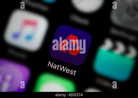 Una inquadratura ravvicinata del logo che rappresenta Natwest Icona app, come si vede sullo schermo di un telefono intelligente (solo uso editoriale) Foto Stock