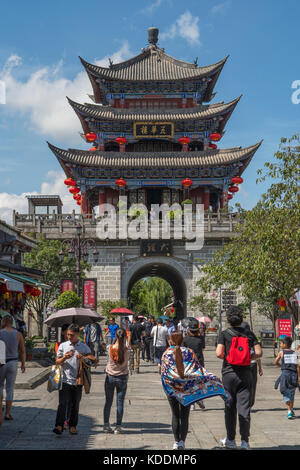 Torre wuhua, città antica di Dali, Yunnan, Cina Foto Stock