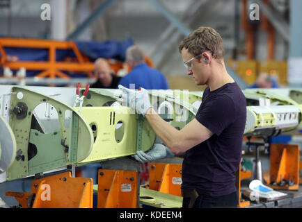 Parti di ali di velivoli prodotte presso Spirit Aerospace a Prestwick Foto Stock