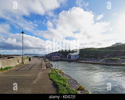 Ballintoy harbour Ballycastle sulla costa Causeway County Antrim Irlanda del Nord utilizzati nel gioco di troni come porto Lordsport Foto Stock