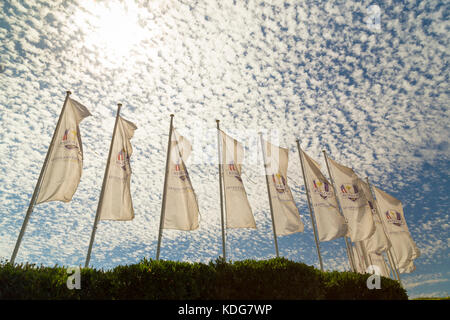 La Ryder Cup Flags & Buggy 2018 Foto Stock