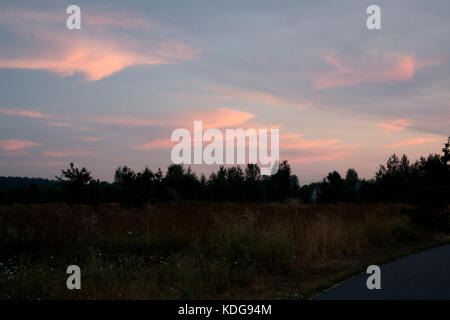 Nuvole su Wilsonville, OREGON Foto Stock