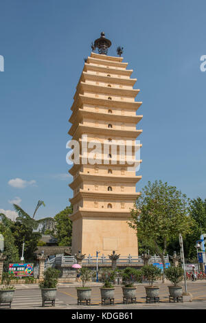 Dongsi ta, est tempio pagoda, Kunming, Yunnan, Cina Foto Stock