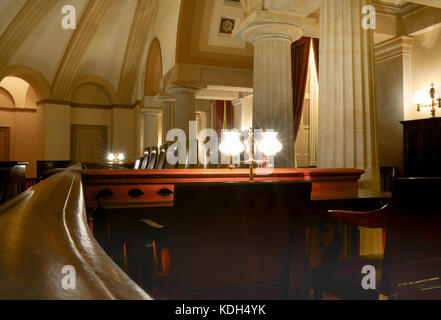 Una sbirciatina all'interno dell'originale vecchia corte suprema Camera, ora conservati all'interno della US State Capitol Building in Washington, DC, Stati Uniti d'America Foto Stock