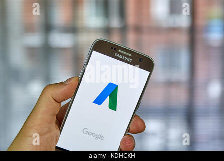 Montreal, Canada - 2 ottobre 2017: Adwords di Google Android App su s7. google adwords è un servizio di pubblicità da parte di Google per le aziende che vogliono dis Foto Stock