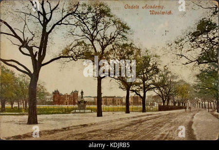 Londra, Woolwich, Accademia Militare Reale & Principe statua imperiale 2 (Unità GHC) Foto Stock