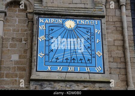 Sun dial sulla Cattedrale di Ely, Ely, Cambridgeshire Foto Stock