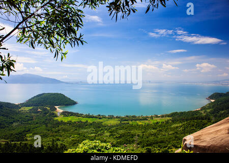 Nam chon bay - hai van pass, da nang, Vietnam. nam chon baia ai piedi del hai van pass, tra nam o e naso isabelle Foto Stock