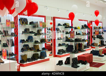 Zelenograd, Russia - settembre 15. 2017. apertura di francesco donny store nel centro commerciale per lo shopping zelenopark Foto Stock