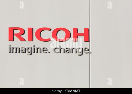 Aarhus, Danimarca - 13 dicembre 2015: logo Ricoh su una parete. la Ricoh Company Ltd.è una multinazionale giapponese di imaging e electronics company Foto Stock