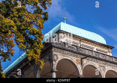 Palazzo Summerhouse della Regina Anna di Praga, Belvedere, Giardino reale in autunno, Praga Repubblica Ceca Castello di Praga Giardino reale Foto Stock