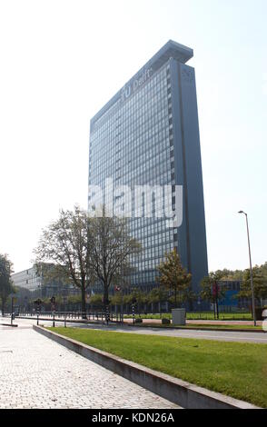 Tecnica di Delft University campus, Paesi Bassi. Highrise della Facoltà di Ingegneria Elettrica, Matematica e Informatica (EEMCS). Foto Stock