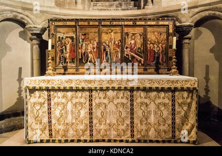 Il despenser reredos pala d altare con scene della Passione di Cristo c1380, in san Luca, cappella cattedrale di Norwich, Norfolk, Regno Unito Foto Stock