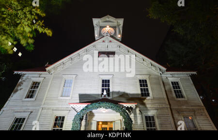 Sapporo, Giappone - Ott 1, 2017. antica chiesa di notte a Sapporo, Giappone. Sapporo è la quinta città più grande del Giappone per popolazione e la più grande cit Foto Stock